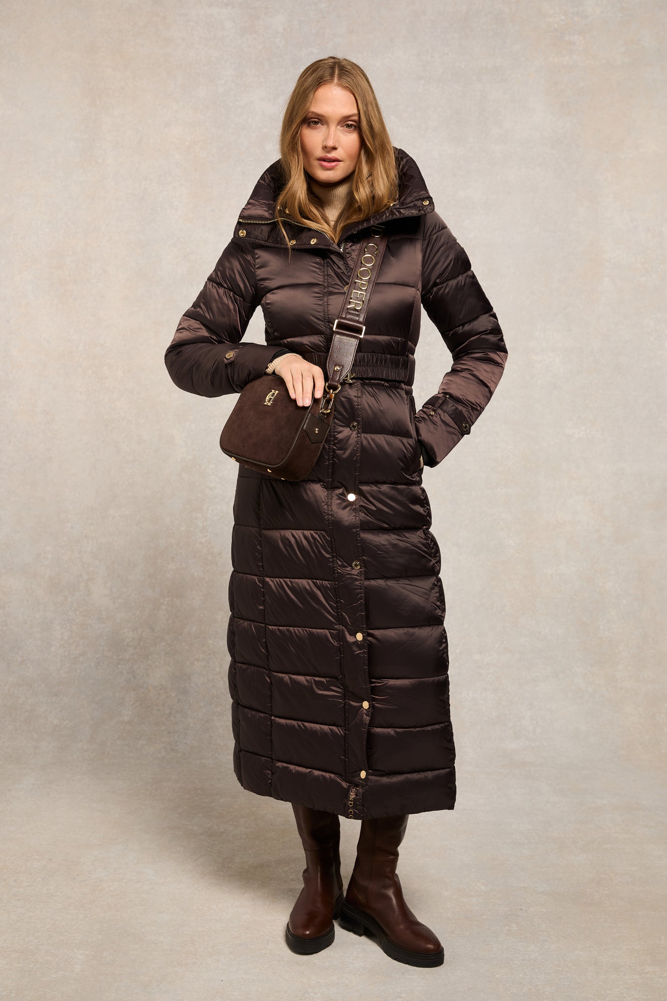 The Arosa Longline Coat (Chocolate)