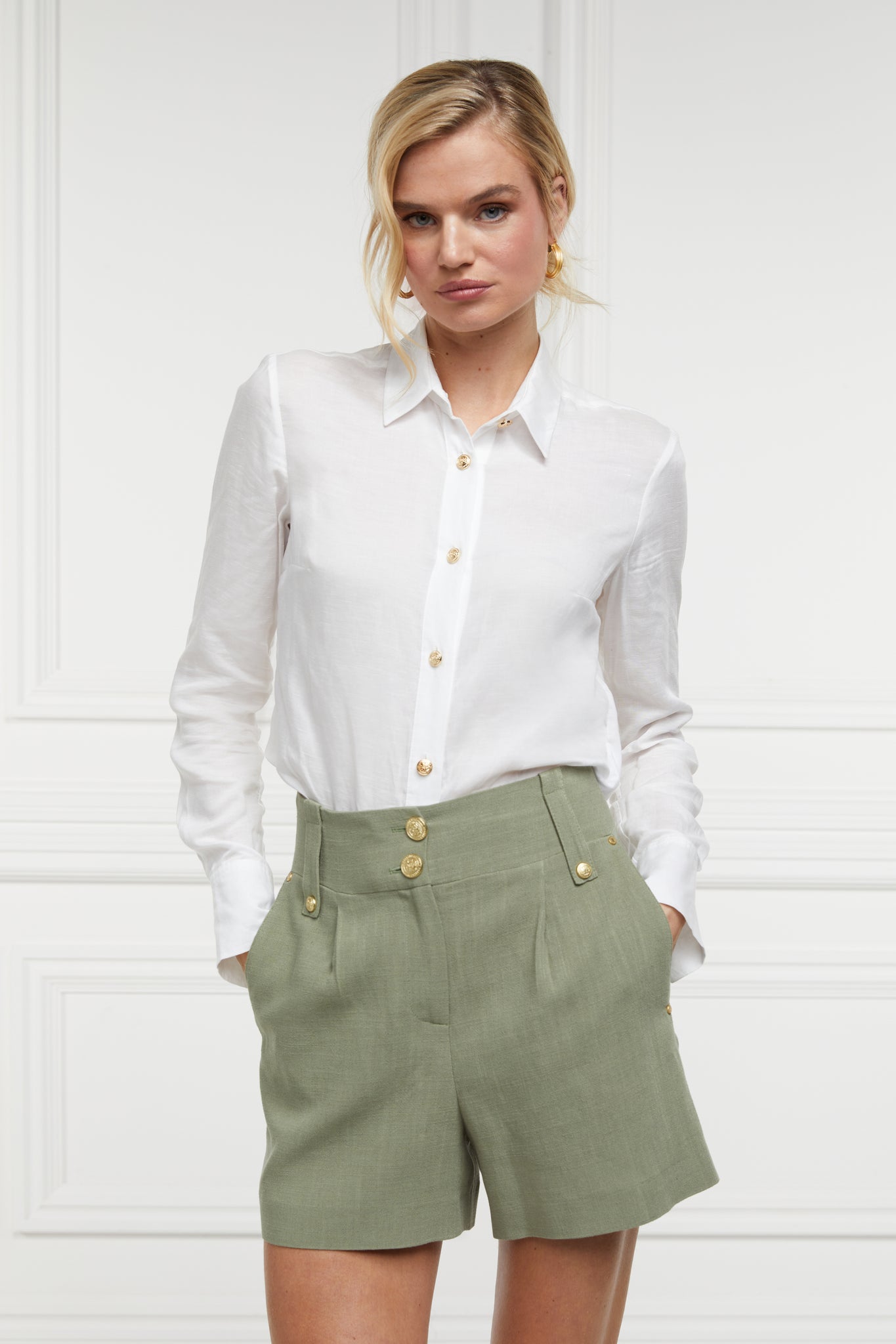 Tailored Short (Sage Linen)