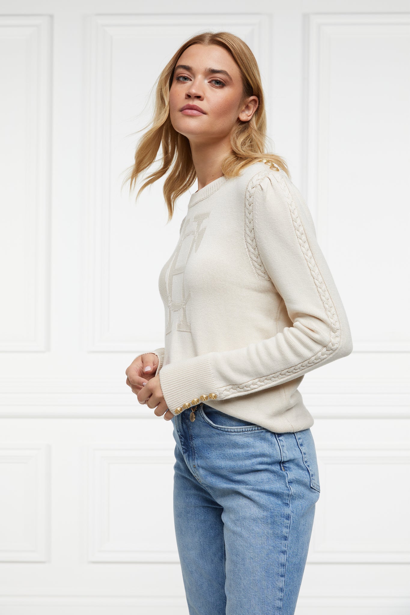 Bibury Crew Neck Knit (Almond)