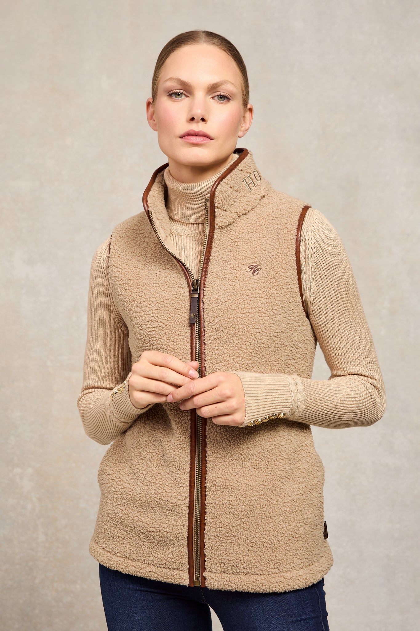 Country Fleece Gilet (Natural Borg)