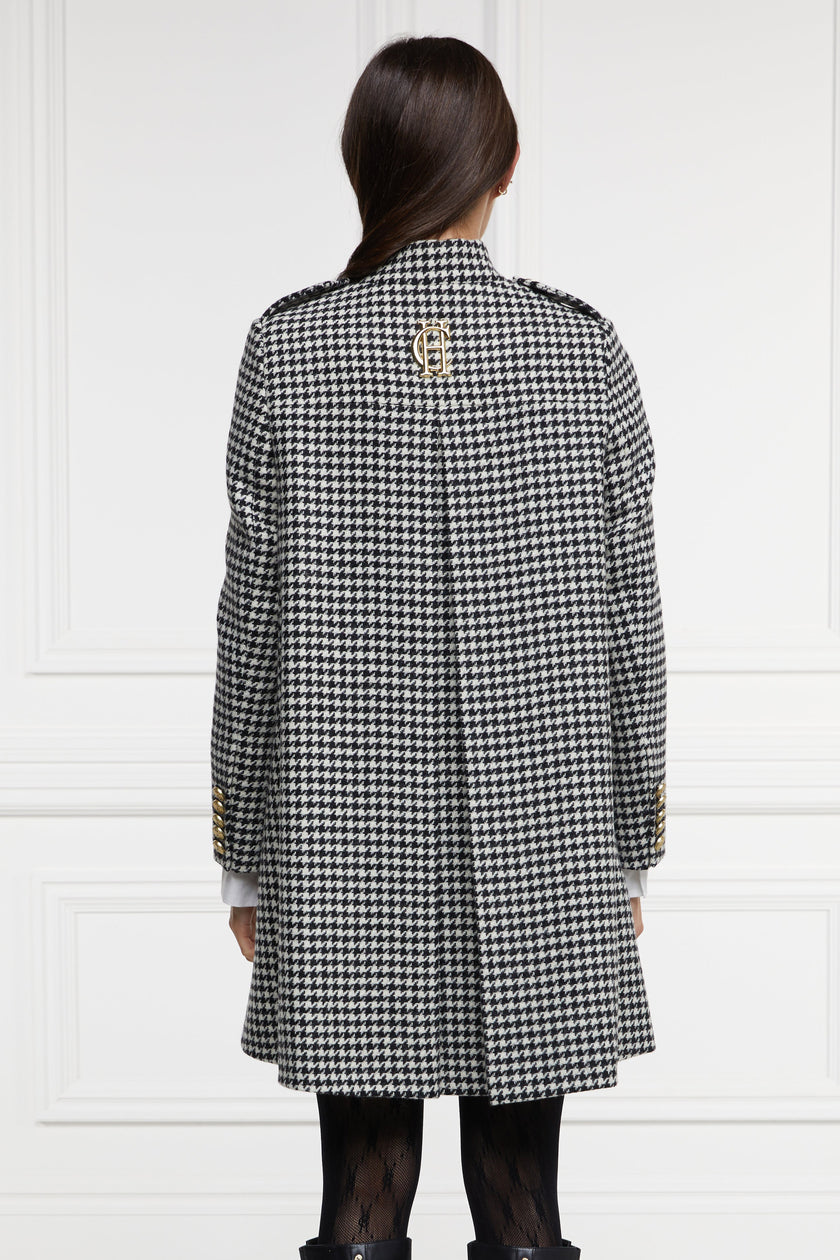 Highbury Cape Coat (Houndstooth)