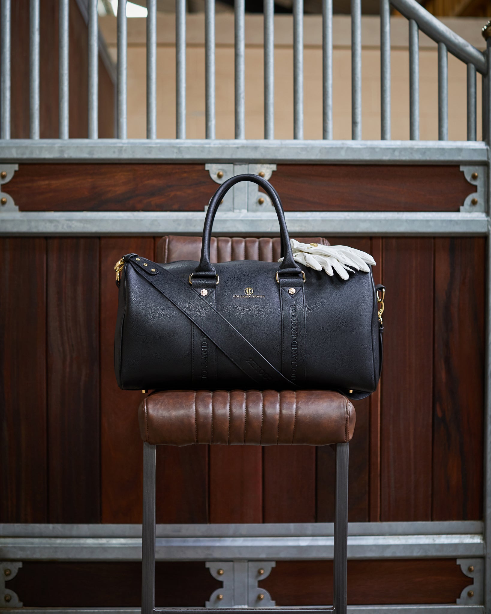 Regency Holdall (Black)