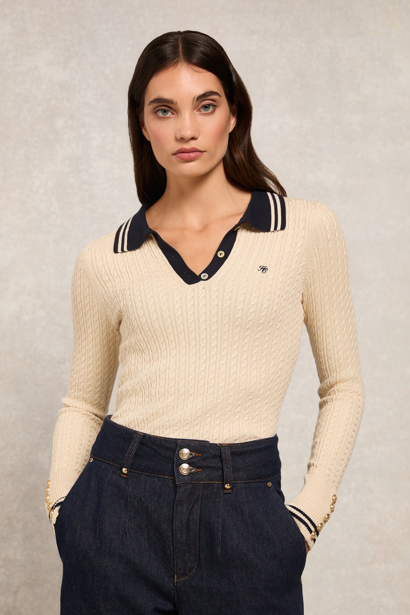 Orla Knit (Almond)