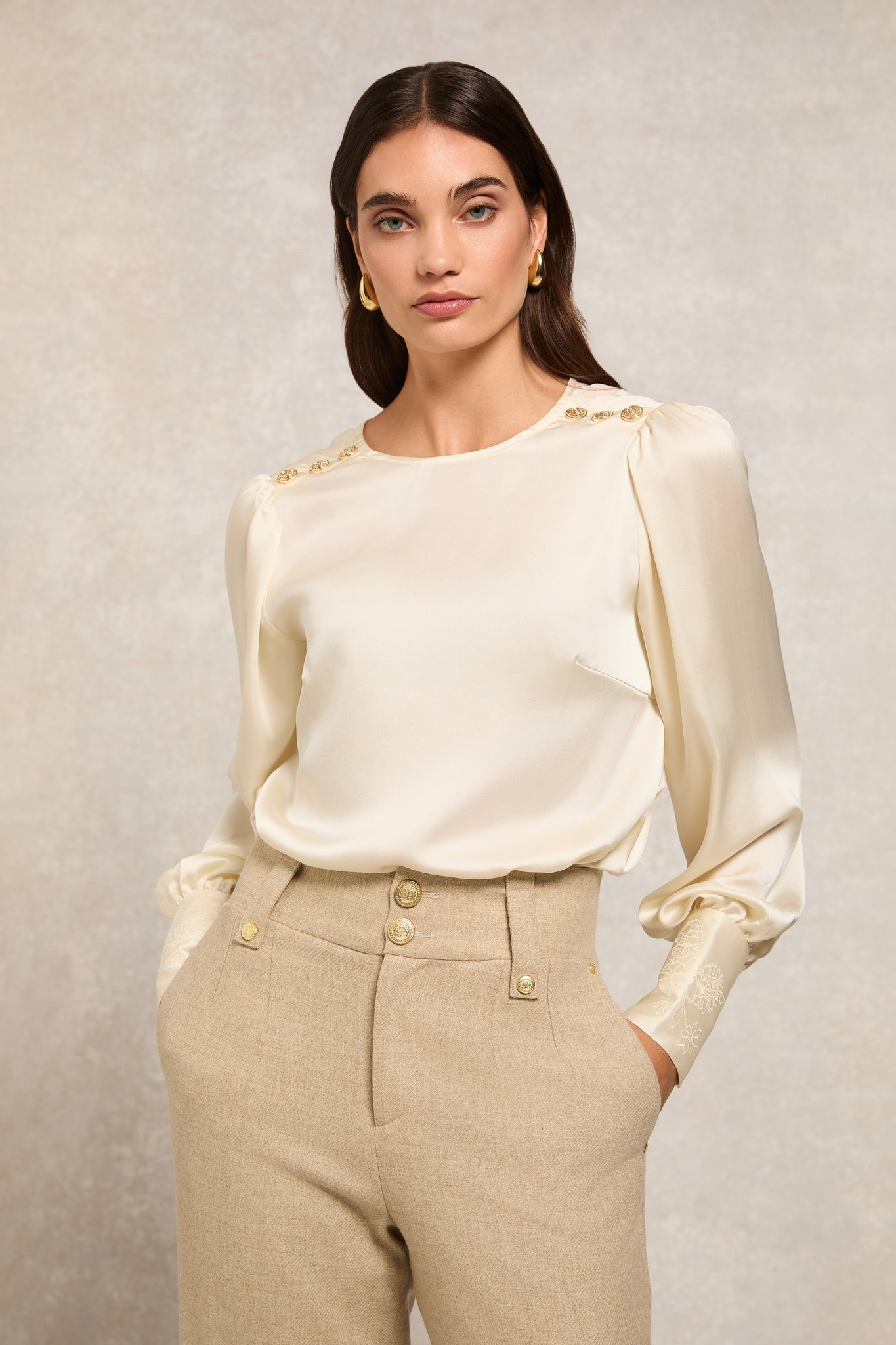 Carmen Blouse (Oyster)