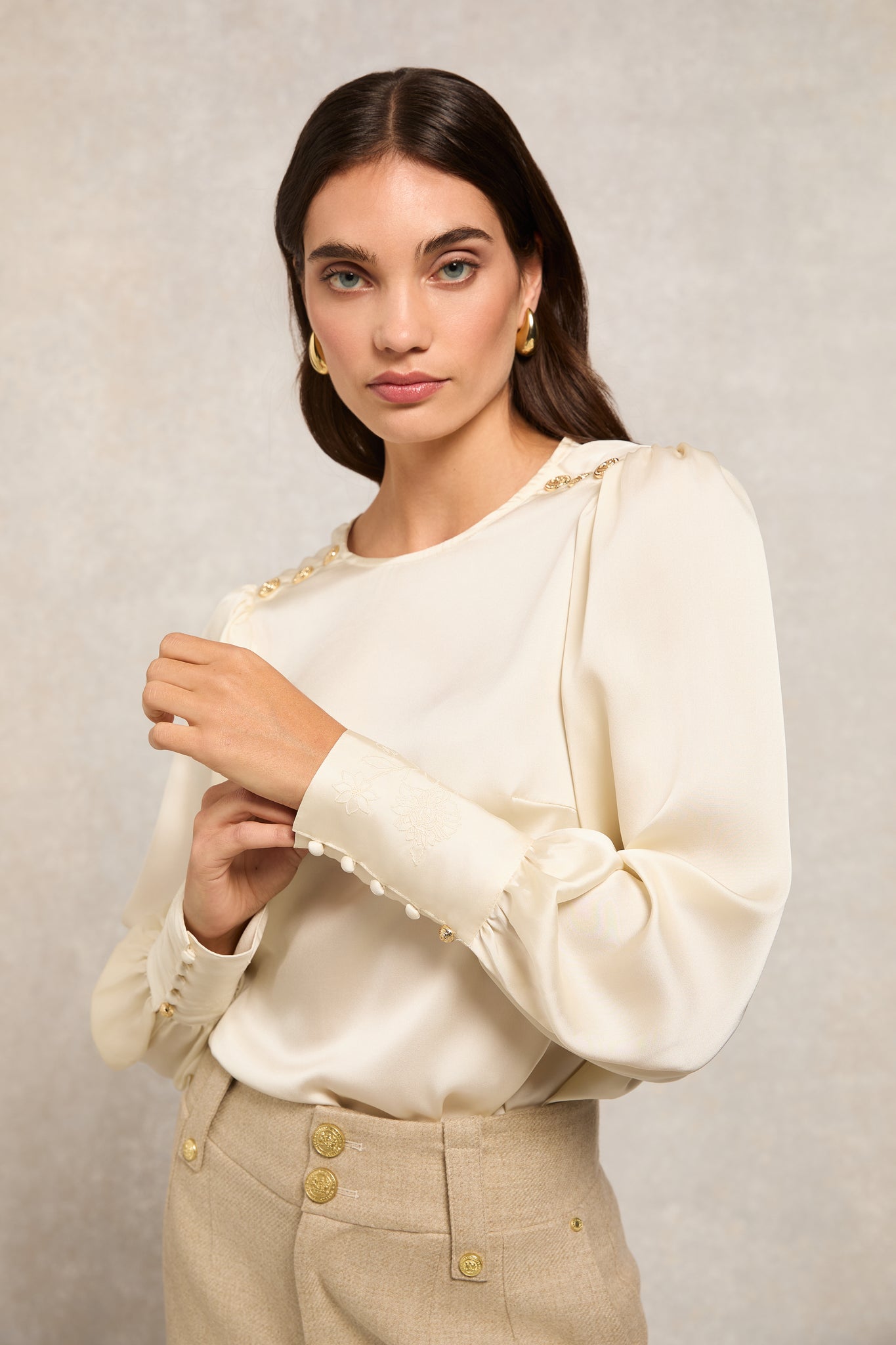 Carmen Blouse (Oyster)