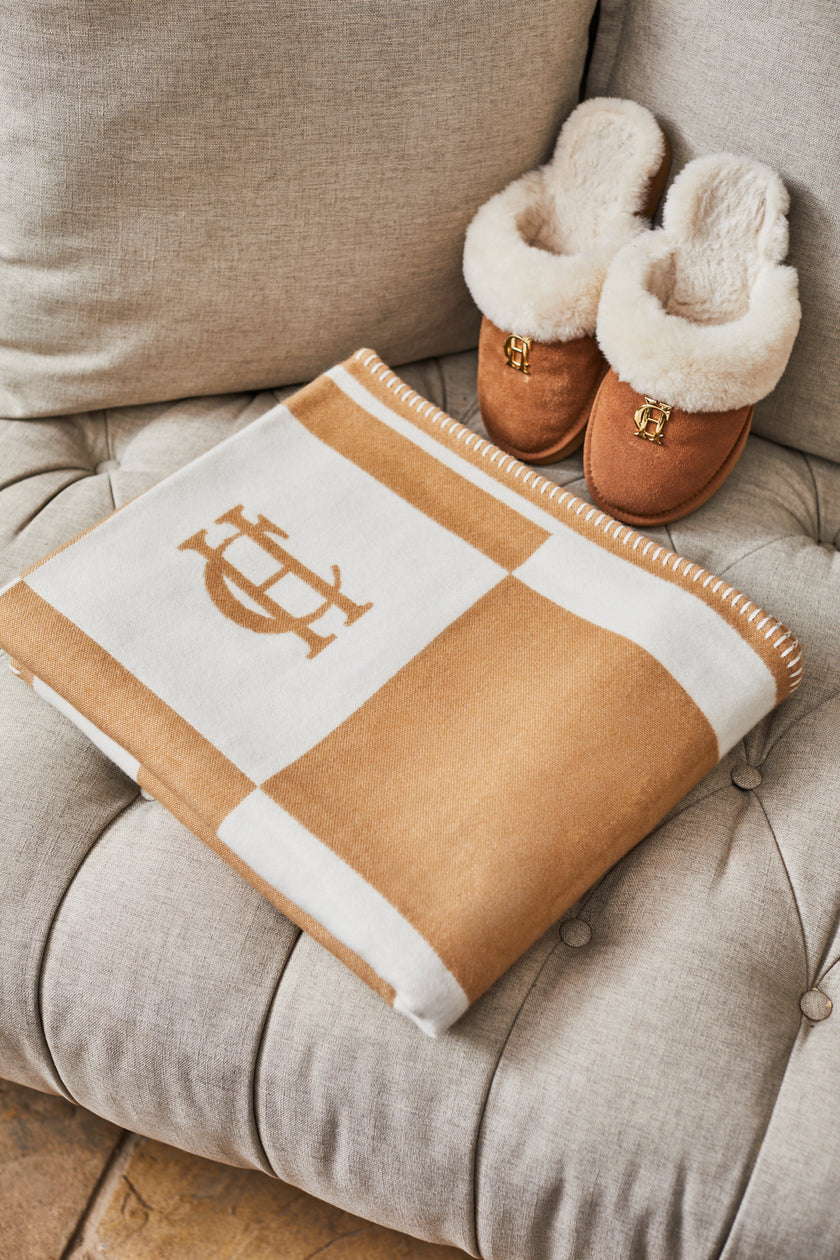 Luxury Blanket (Camel Cream)