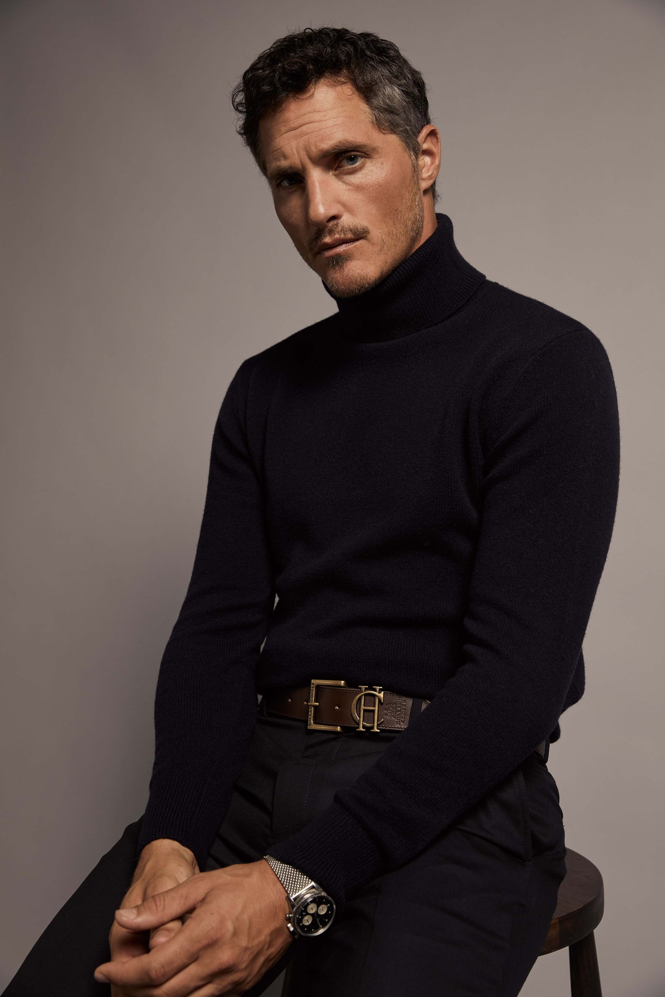 Fine Roll Neck Knit (Black)