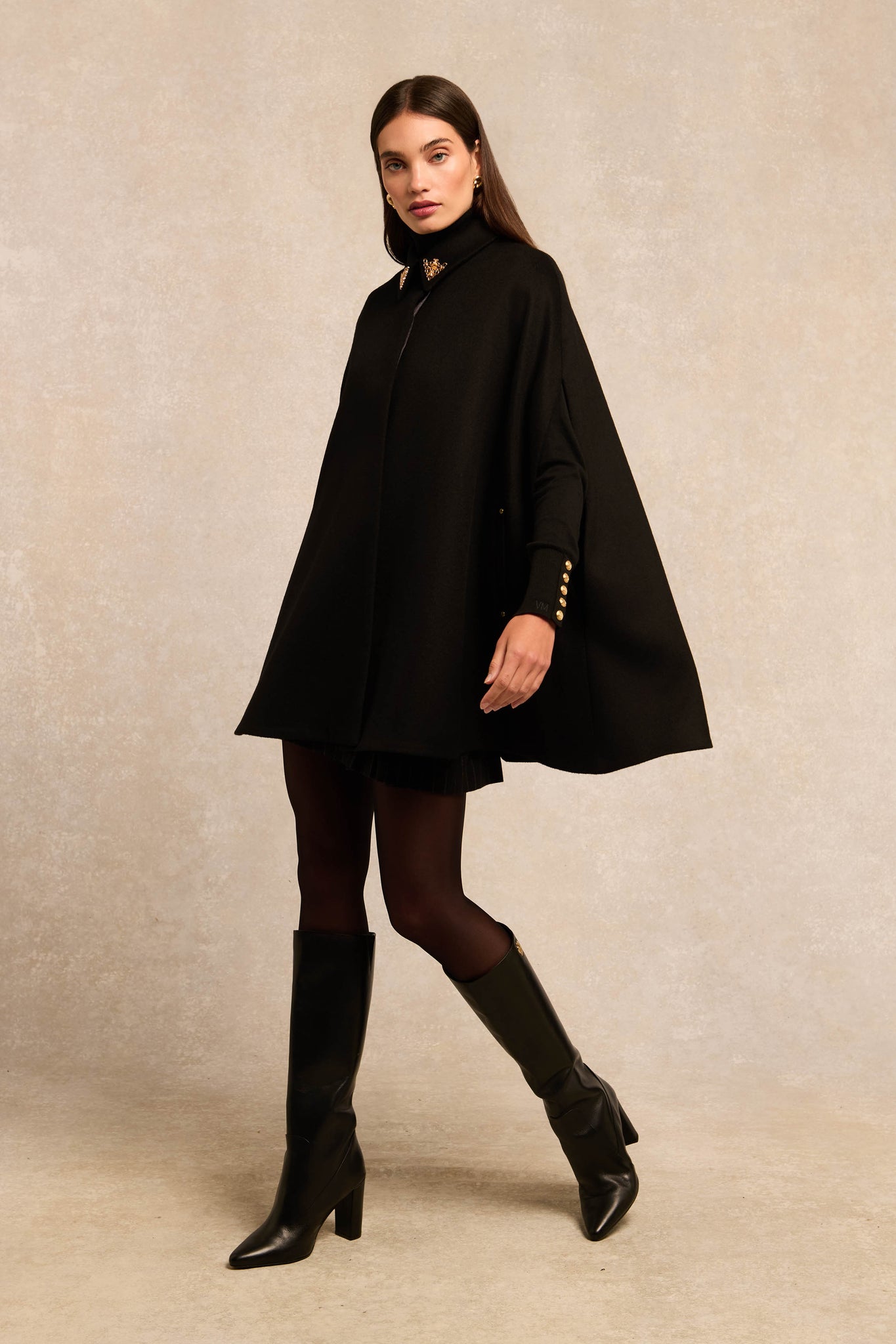 Knightsbridge Cape (Soft Black)