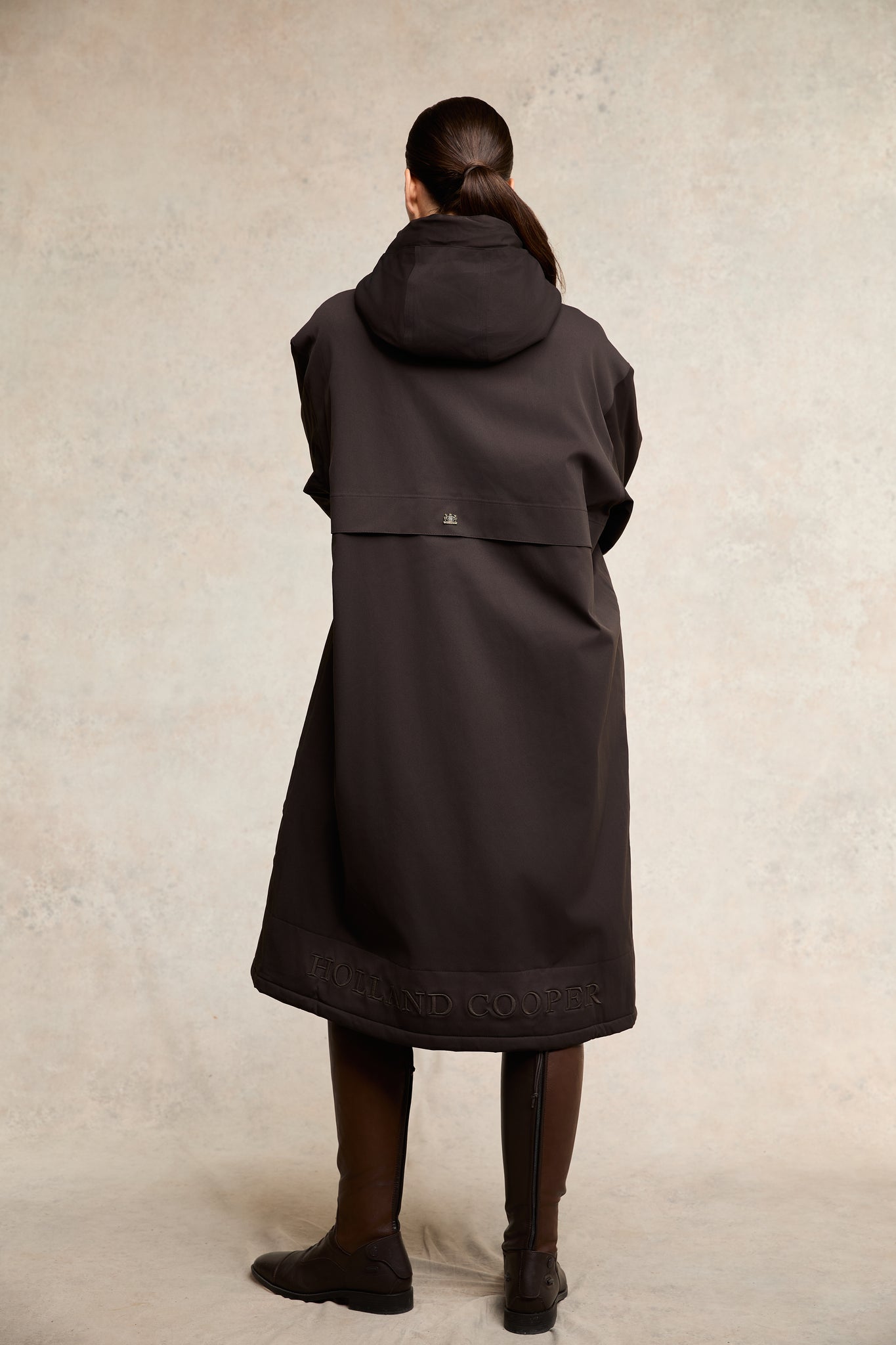 One-Size Waterproof Coat (Chocolate)