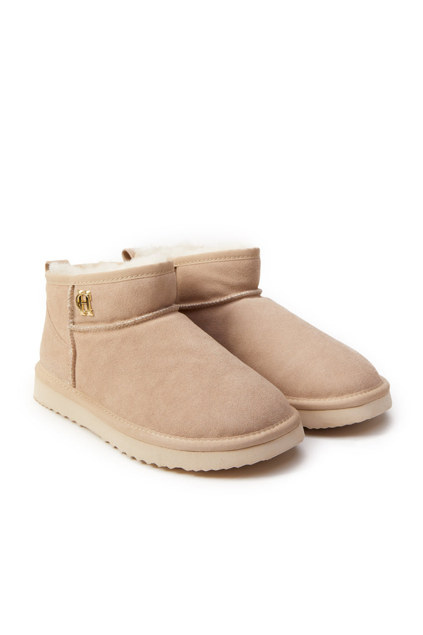 Ultra Mini Shearling Boot (Oyster)