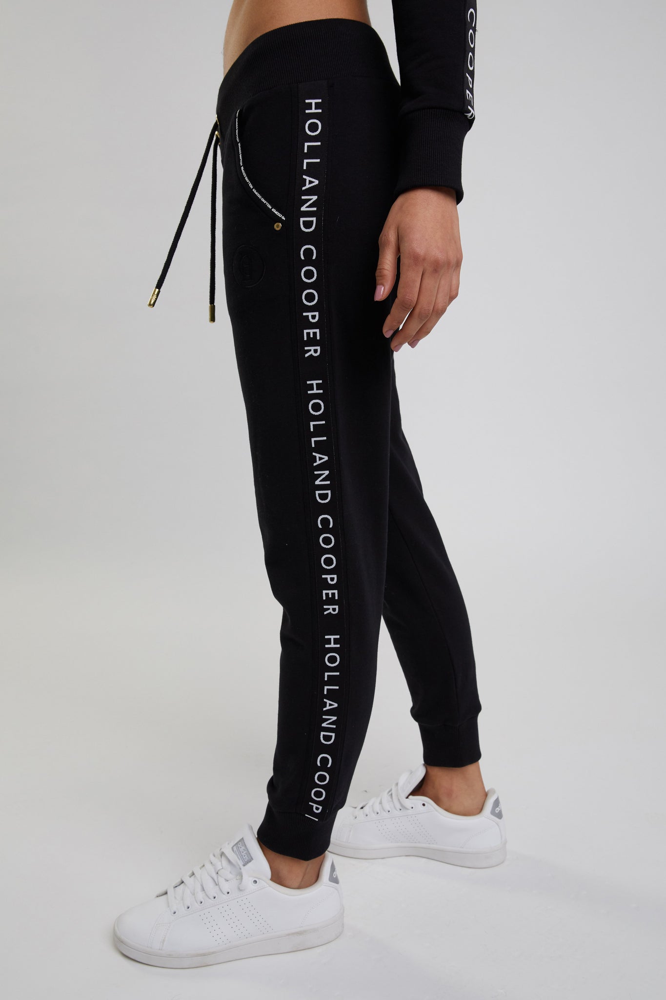 Deluxe Jogger (Black)